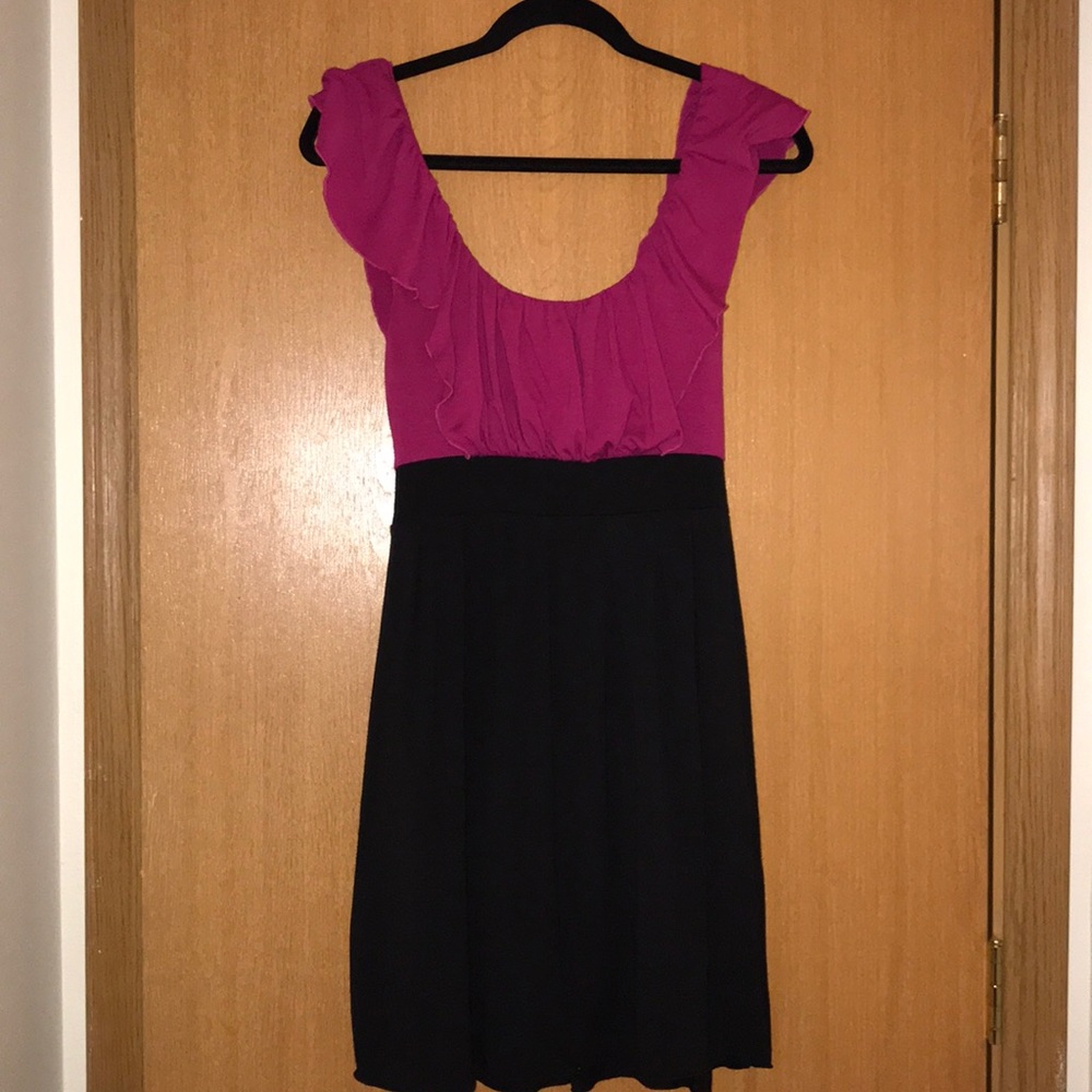 Magenta and black casual dress